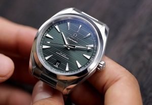 replica Omega Seamaster Aqua Terra 150M